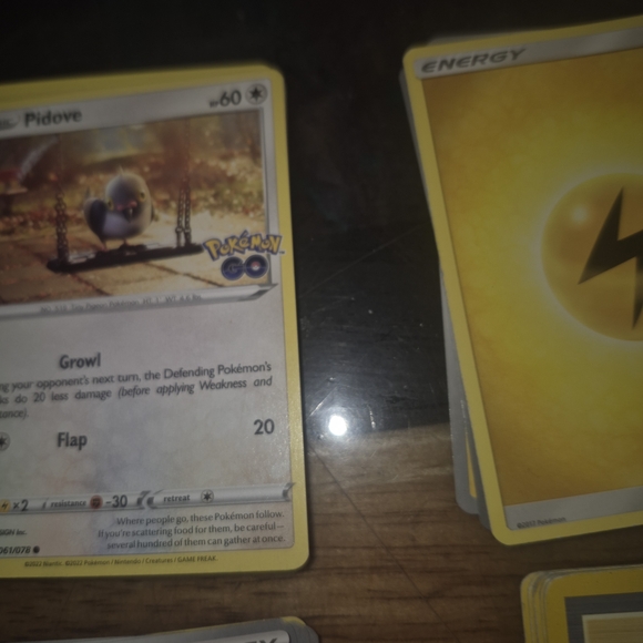 Pokemon Trading Card Set - Multicolor - Picture 10 of 17